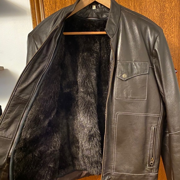Men’s Brown Leather Moto Jacket - Picture 5 of 9